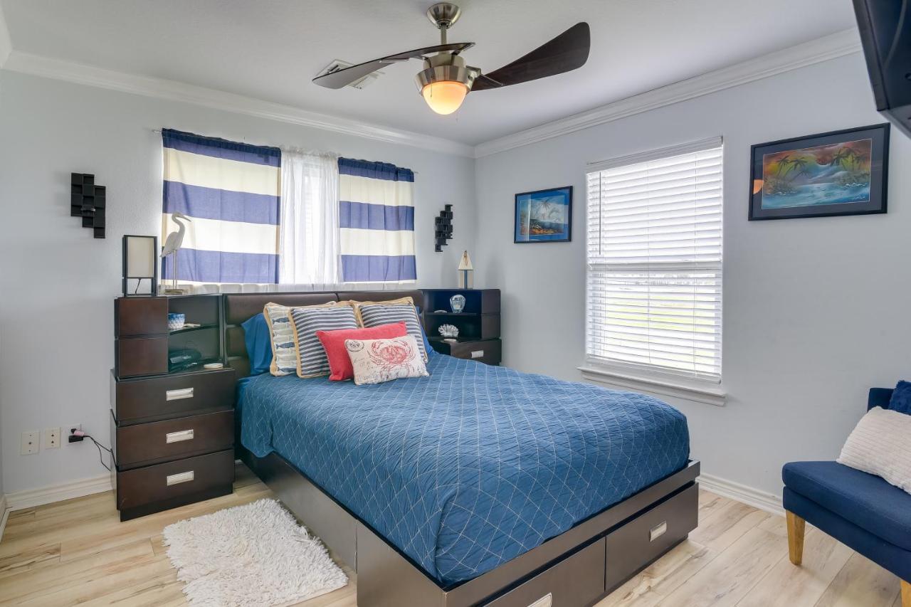 Villa Galveston Escape With Entertainment Patio And Deck! Exterior foto